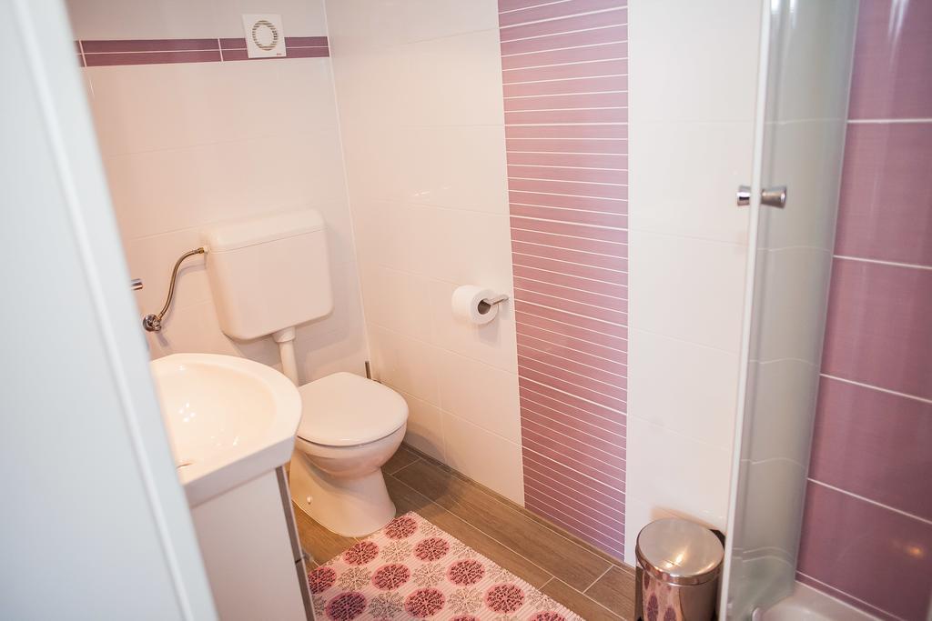 Gabi Rooms&Studio Apartment Lozovac Habitación foto
